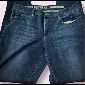 DKNY jeans bleecker boyfriend size 8!